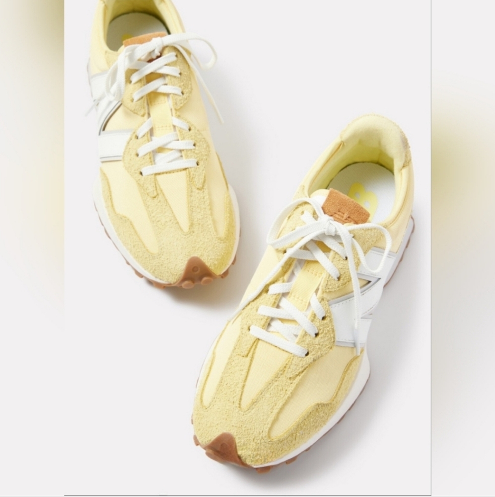 New Balance 327 Canary Yellow